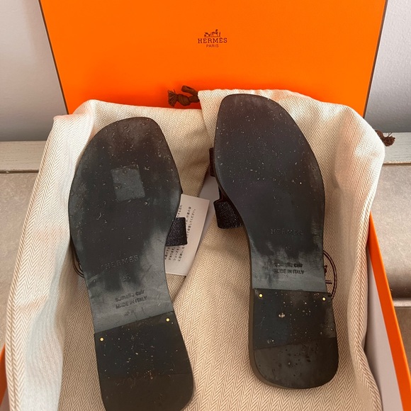 Hermes Oran sandals size 36 with box and dust bag - Picture 6 of 7